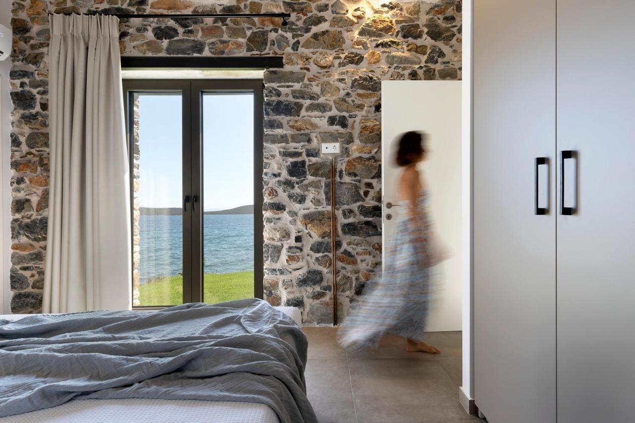 Lichnos Luxury Suites Sourpi Esterno foto