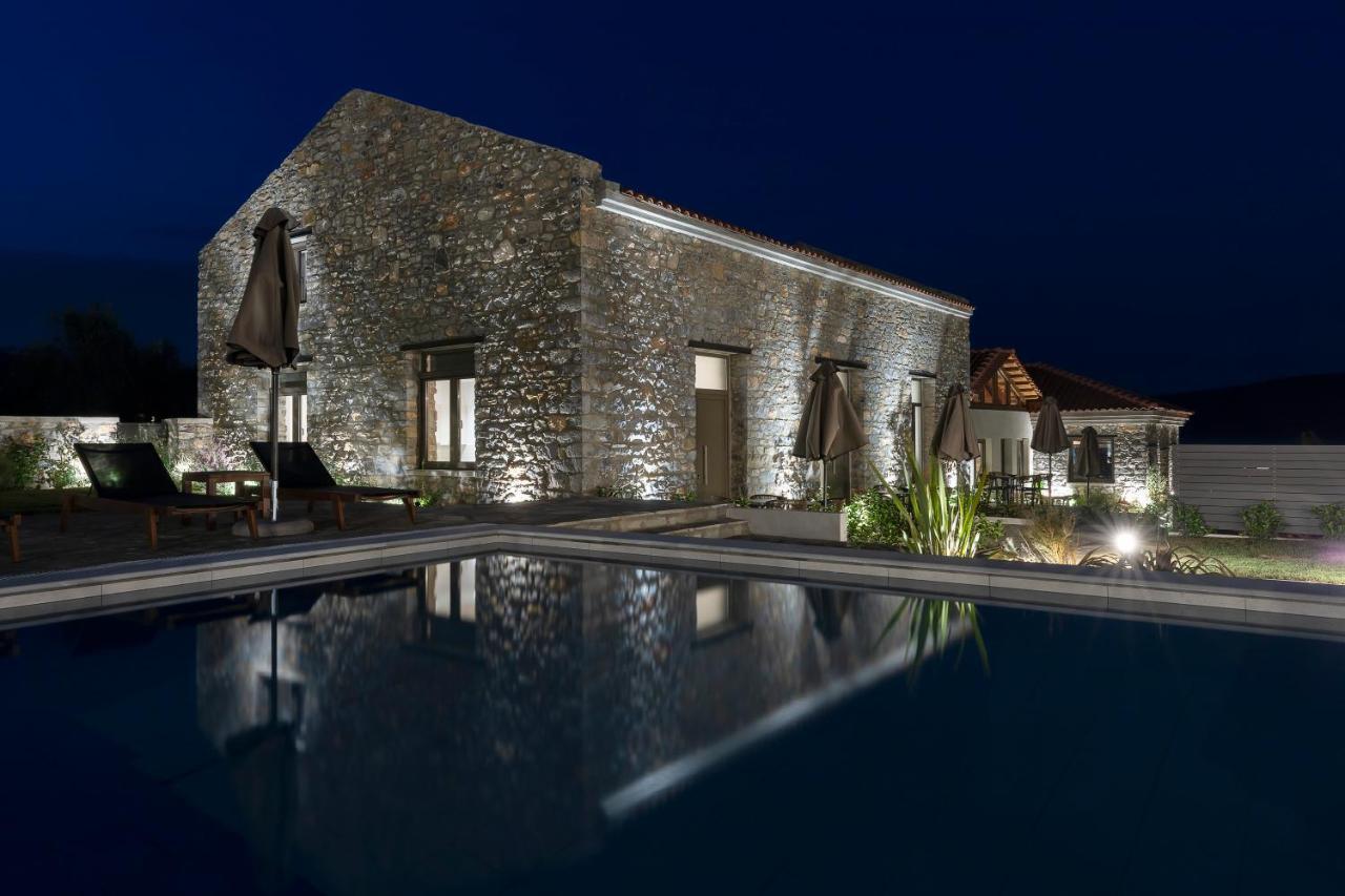 Lichnos Luxury Suites Sourpi Esterno foto